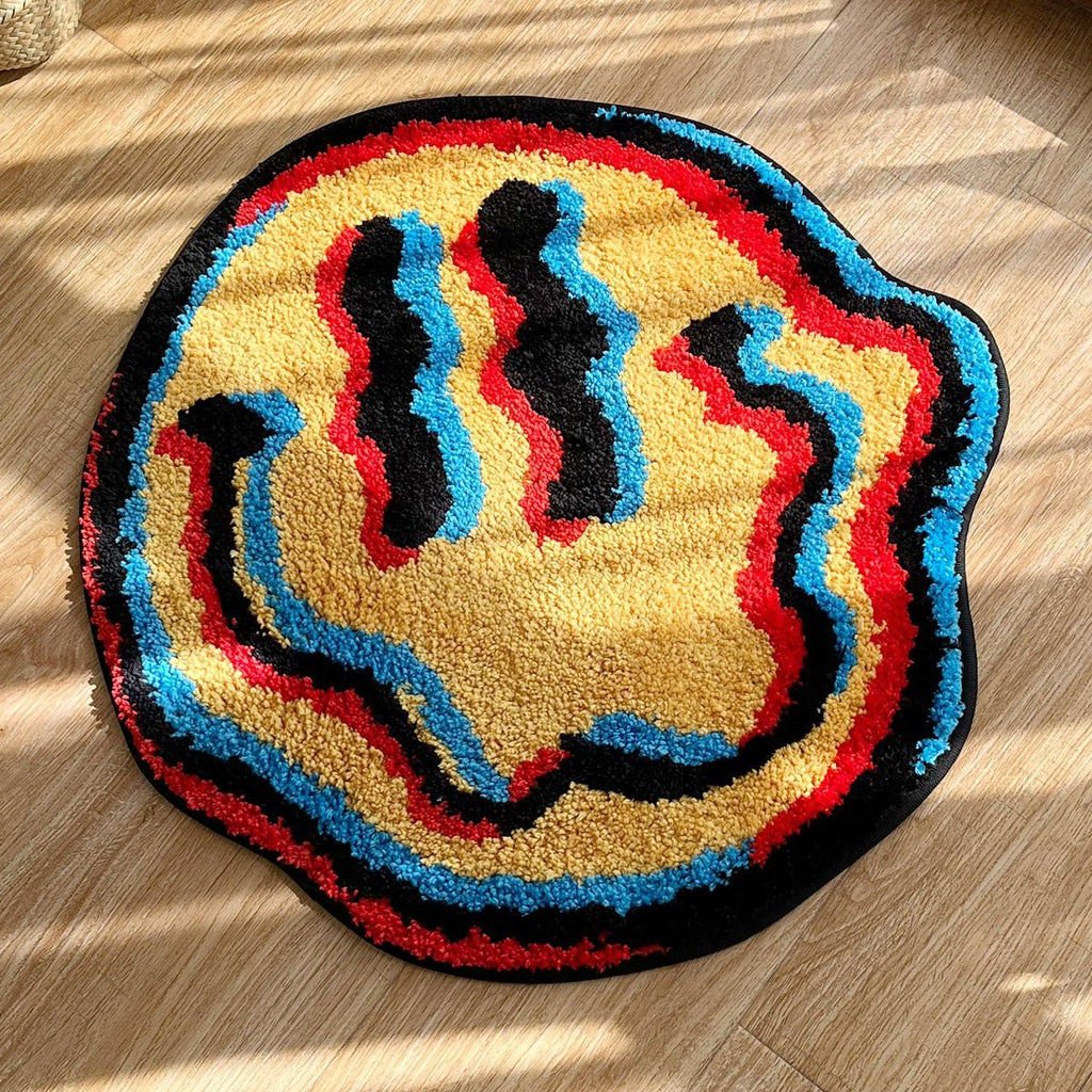 Trippy Smile Rug - Handmade Tufted Smiley Face Rug for a Playful Home Decor - DormVibes