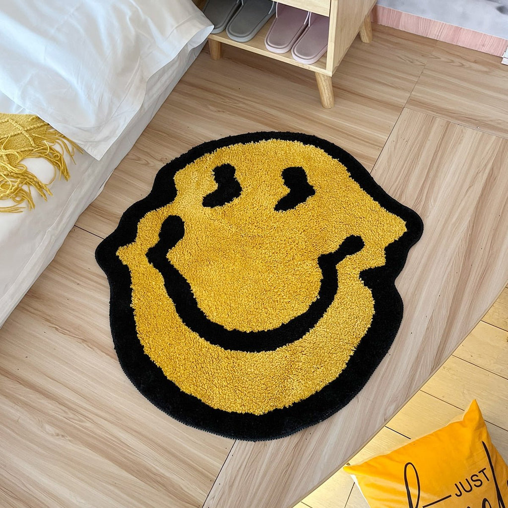 Twisted Smile Plush Carpet Rug - Handmade Softness for Luxurious Room Decor - DormVibes