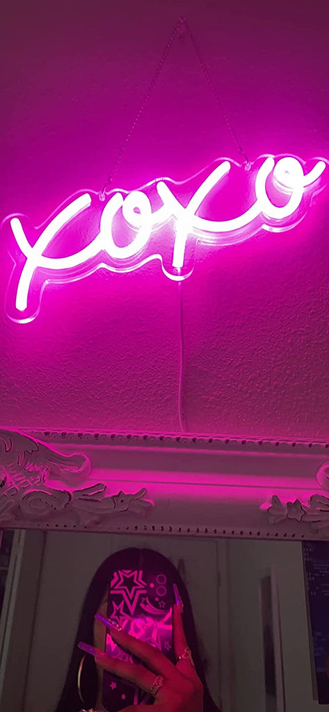 XOXO Neon Light Sign - DormVibes