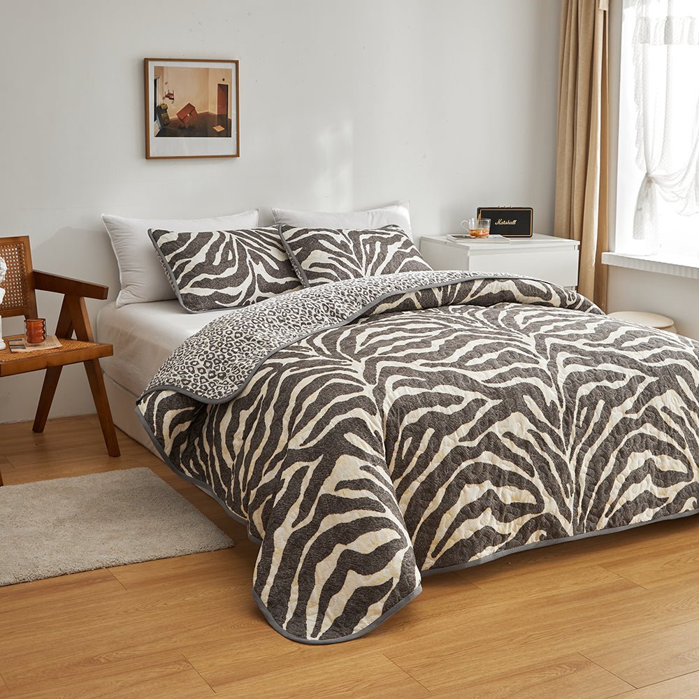 Zebra Bedspread Set - DormVibes